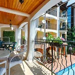 Casa Del Mar Apart-hotel