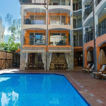 מלון דירות Casa Del Mar סאני ביץ'