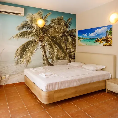 Casa Del Mar מלון דירות