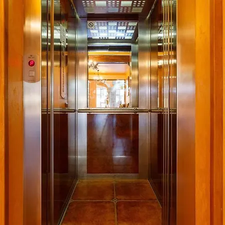 Casa Del Mar アパートホテル