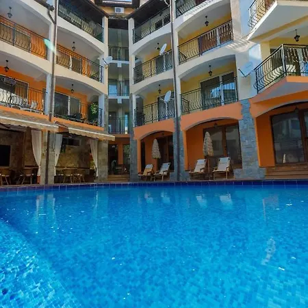 Casa Del Mar Apartmanhotel