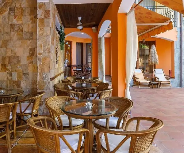 Апартхотел Casa Del Mar Слънчев бряг