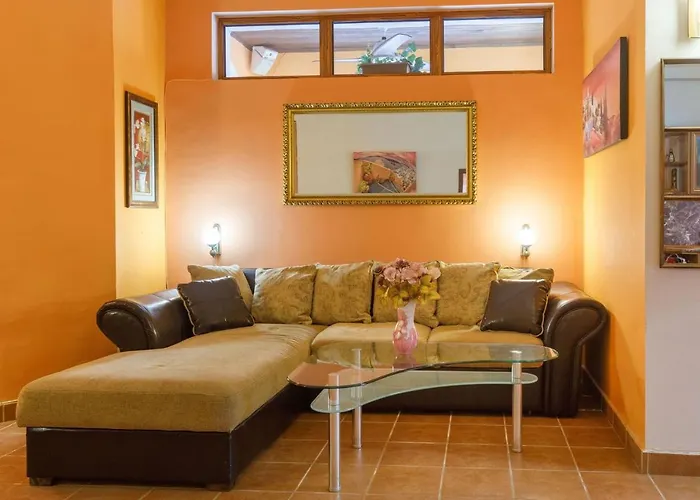 Casa Del Mar Aparthotel