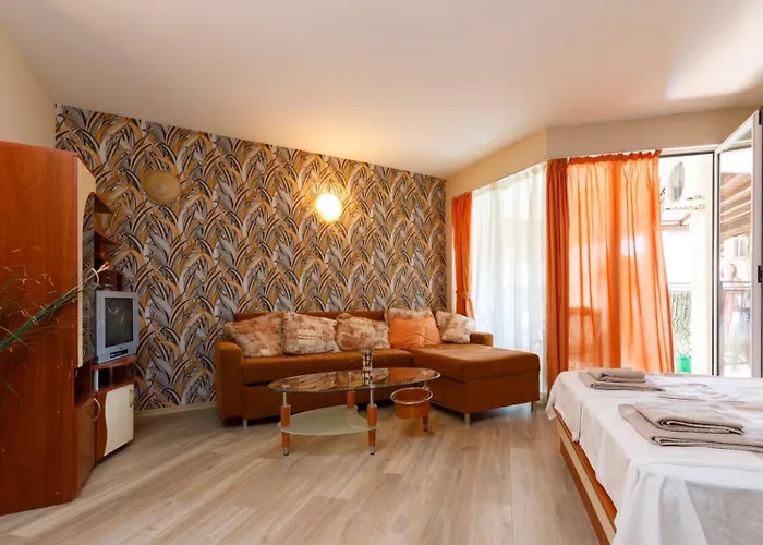 Casa Del Mar Апартхотел 3*