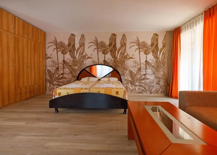 Casa Del Mar Aparthotel